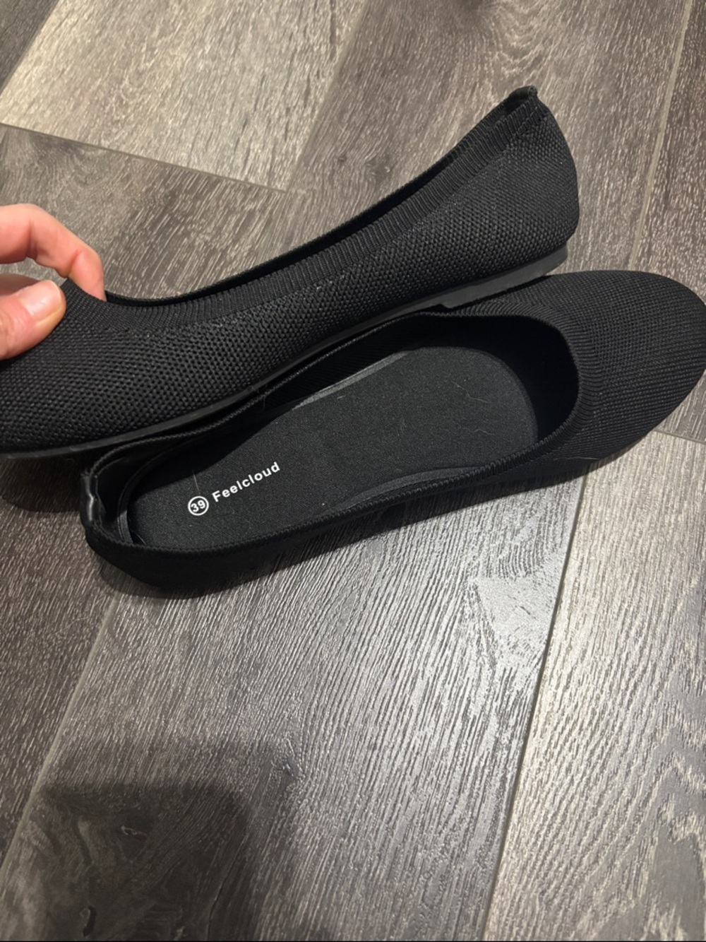 Free cloud black flats - Picture 2 of 3